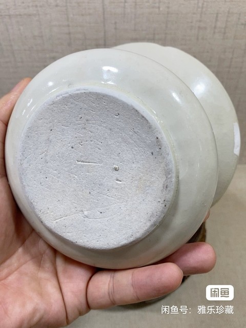 古玩陶瓷鞏縣窯白釉渣斗真品鑒賞圖