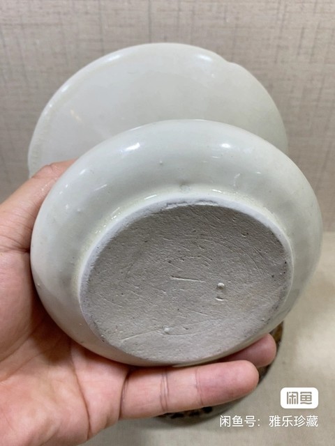 古玩陶瓷鞏縣窯白釉渣斗真品鑒賞圖