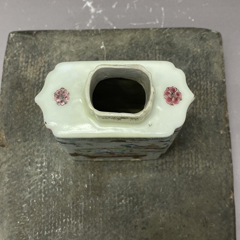 古玩陶瓷清雍正·博古圖粉彩茶葉罐拍賣，當前價格1360元