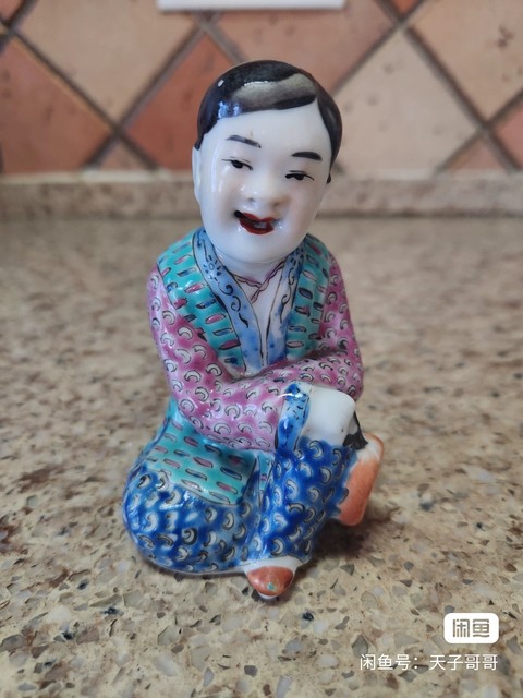 古玩陶瓷粉彩人物瓷像拍賣，當前價格600元