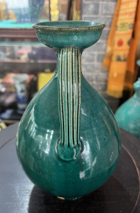 古玩陶瓷綠釉酒壺真品鑒賞圖