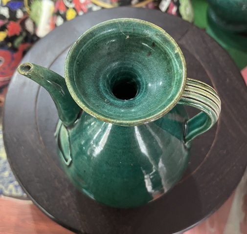 古玩陶瓷綠釉酒壺真品鑒賞圖