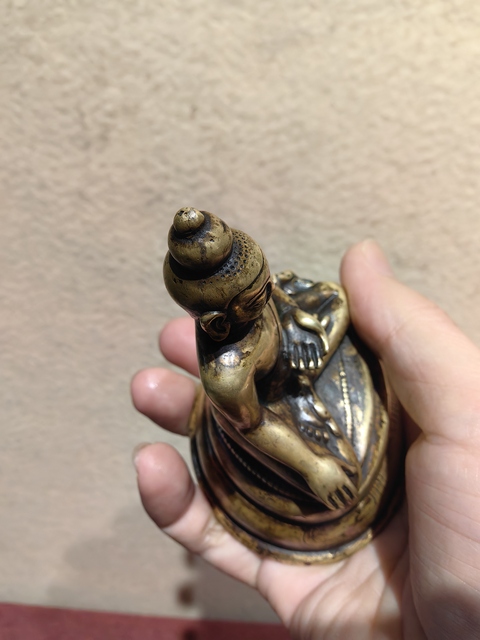 古玩銅器銅釋迦摩尼真品鑒賞圖