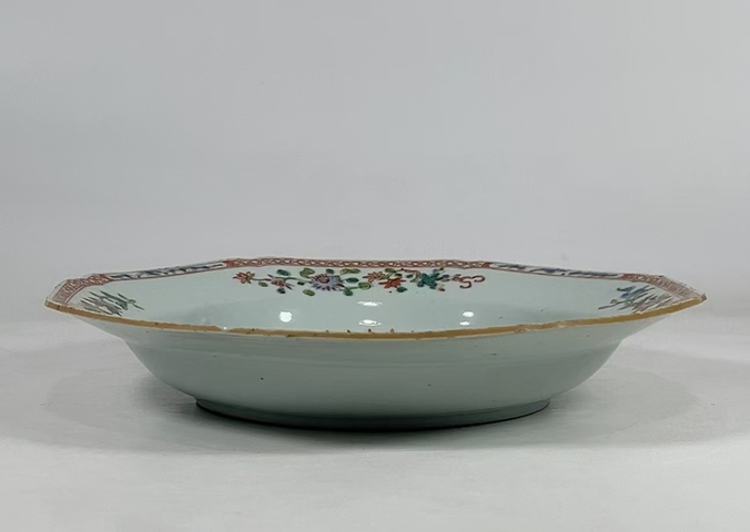 古玩陶瓷清雍乾 精品粉彩孔雀牡丹紋盤拍賣，當(dāng)前價(jià)格10800元