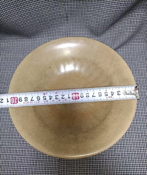 古玩陶瓷龍泉青瓷黃釉盤真品鑒賞圖