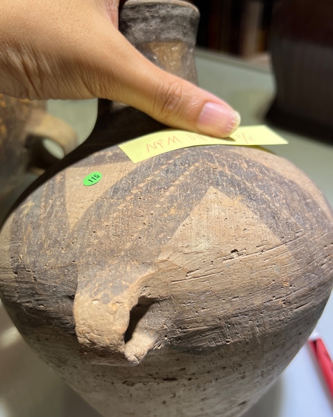 古玩陶瓷文化期彩繪陶器真品鑒賞圖