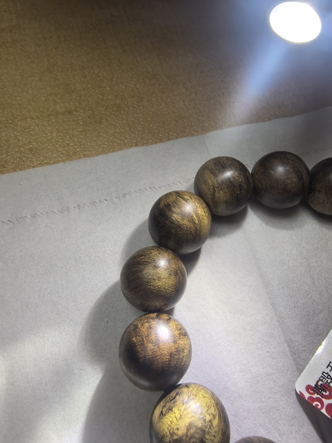 古玩雜項沉香手串真品鑒賞圖