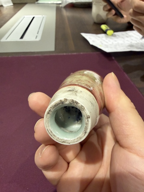 古玩陶瓷豇豆紅釉柳葉瓶真品鑒賞圖