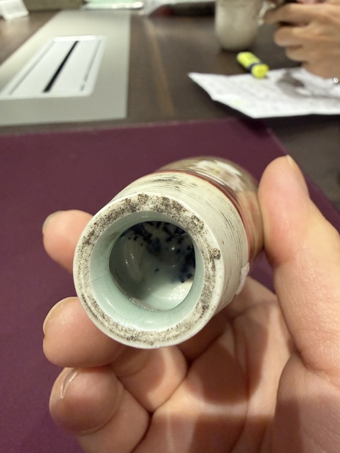 古玩陶瓷豇豆紅釉柳葉瓶真品鑒賞圖