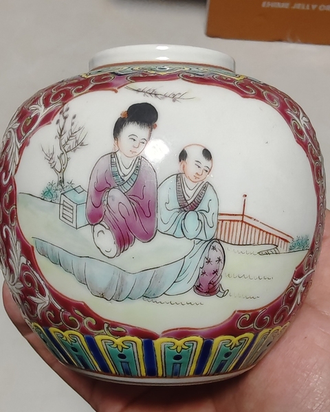 古玩陶瓷粉彩罐真品鑒賞圖