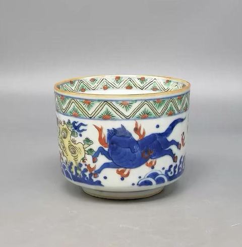 古玩陶瓷青花加彩香爐真品鑒賞圖