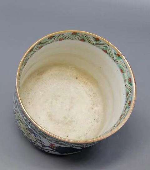 古玩陶瓷青花加彩香爐真品鑒賞圖