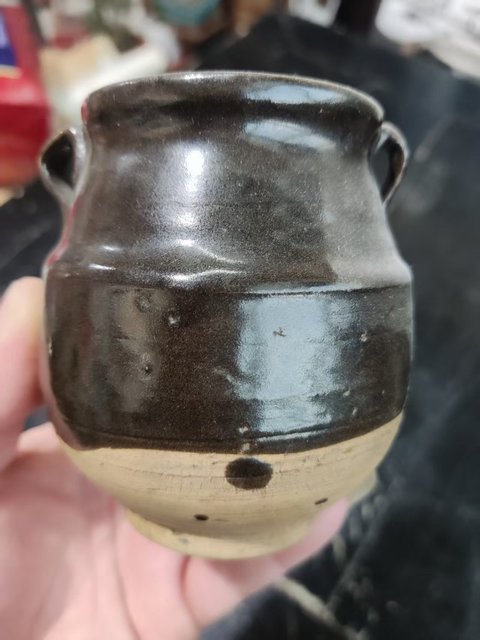 古玩陶瓷黑釉雙耳罐真品鑒賞圖