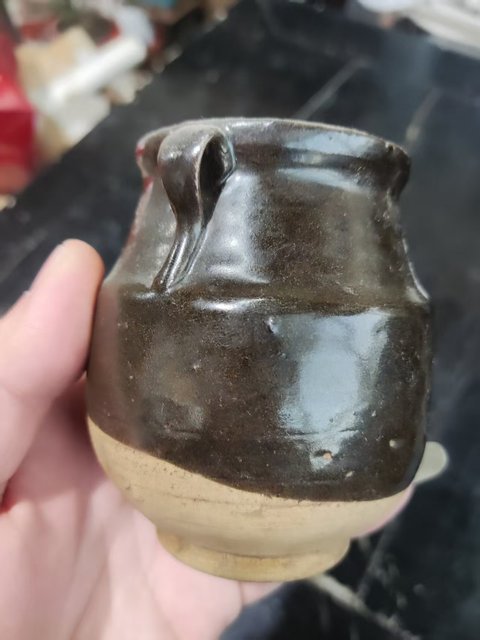 古玩陶瓷黑釉雙耳罐真品鑒賞圖