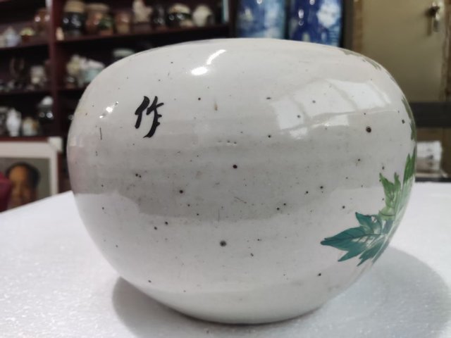 古玩陶瓷花鳥紋西瓜罐真品鑒賞圖