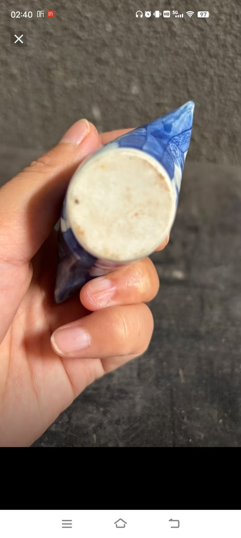 古玩陶瓷青花人物鼻煙壺真品鑒賞圖