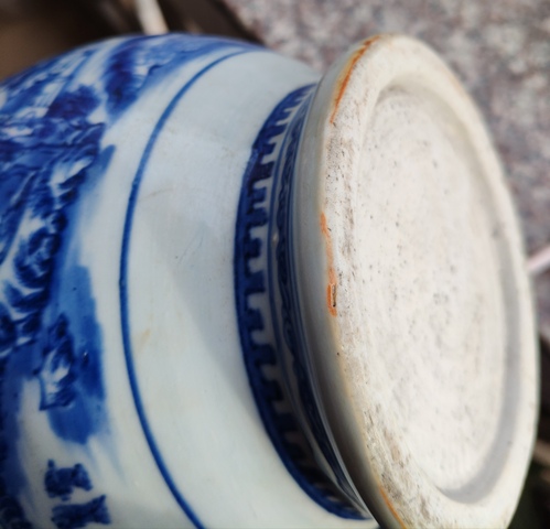 古玩陶瓷清乾隆 青花山水風(fēng)景高士圖盤口瓶真品鑒賞圖