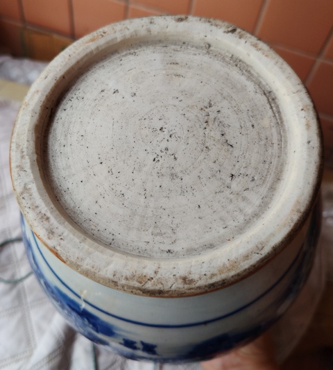 古玩陶瓷清乾隆 青花山水風(fēng)景高士圖盤口瓶真品鑒賞圖