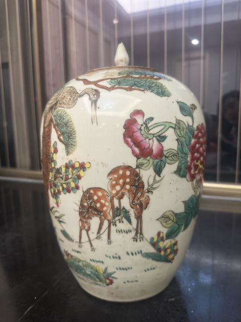 古玩陶瓷民國松鹿延年冬瓜罐真品鑒賞圖