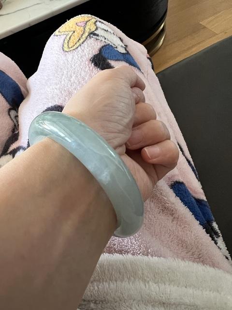 古玩玉器翡翠手鐲真品鑒賞圖