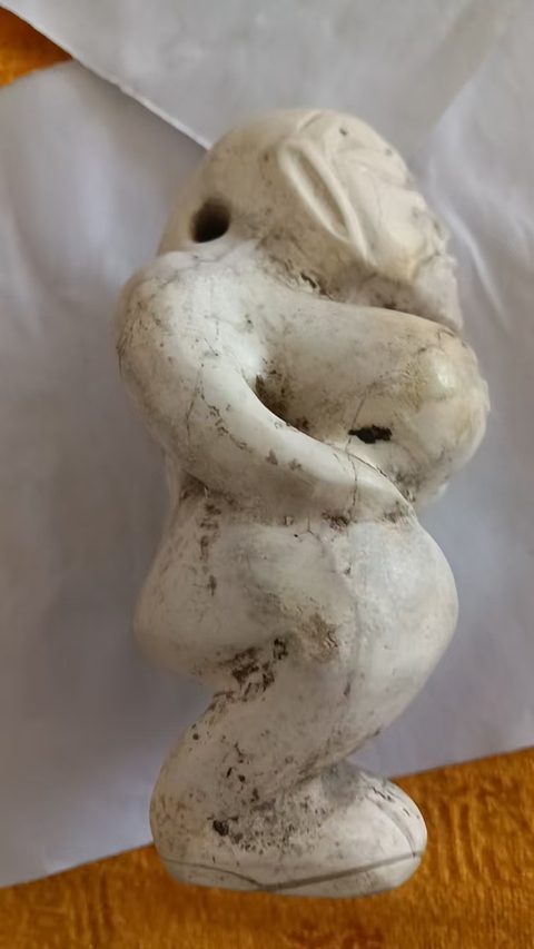 古玩玉器做舊仿“紅山文化”玉神人真品鑒賞圖