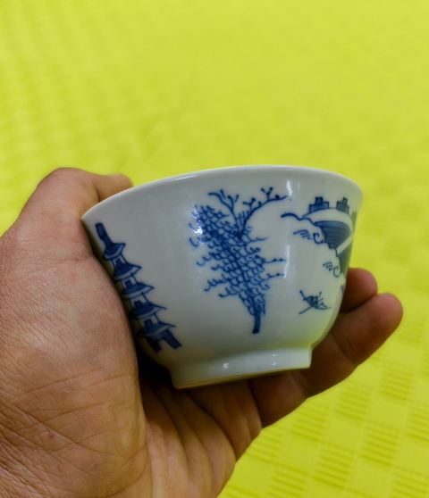 古玩陶瓷明晚期 青花山水紋杯真品鑒賞圖