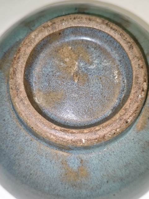 古玩陶瓷乳濁綠釉碗真品鑒賞圖