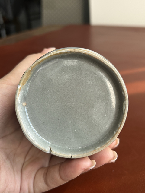 古玩陶瓷南宋龍泉窯紙槌瓶真品鑒賞圖