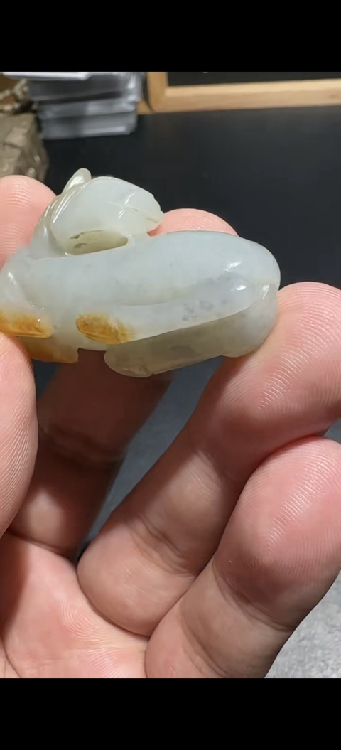 古玩玉器和田玉雕“臥馬”擺件真品鑒賞圖