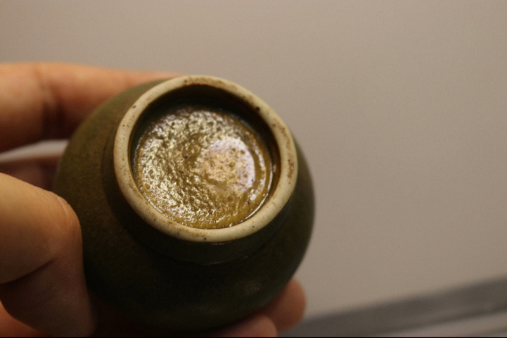 古玩陶瓷茶葉末釉長頸撇口瓶真品鑒賞圖