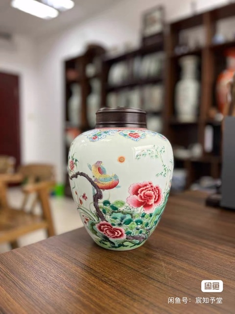 古玩陶瓷晚清仿雍正花鳥罐真品鑒賞圖