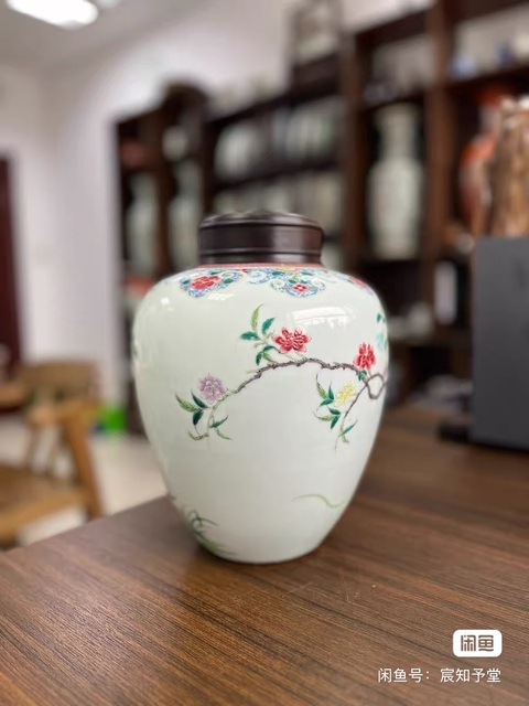 古玩陶瓷晚清仿雍正花鳥罐真品鑒賞圖