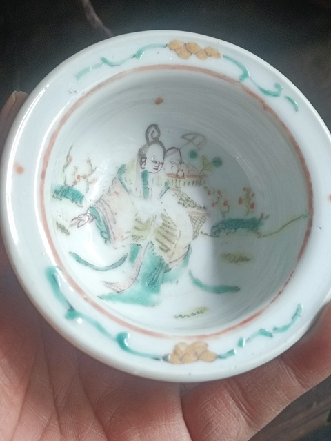 古玩陶瓷清晚期 粉彩麻姑獻(xiàn)壽紋內(nèi)碗真品鑒賞圖