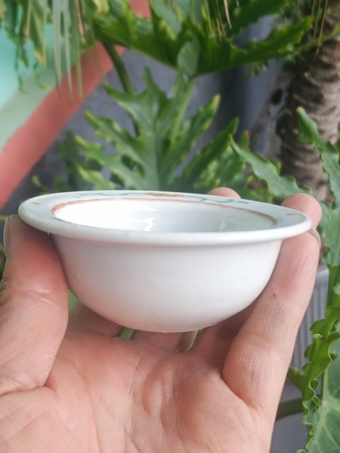 古玩陶瓷清晚期 粉彩麻姑獻(xiàn)壽紋內(nèi)碗真品鑒賞圖