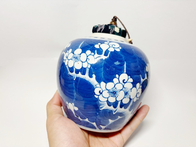 古玩陶瓷清·晚期光緒青花留白沙口冰梅罐拍賣，當前價格1888元