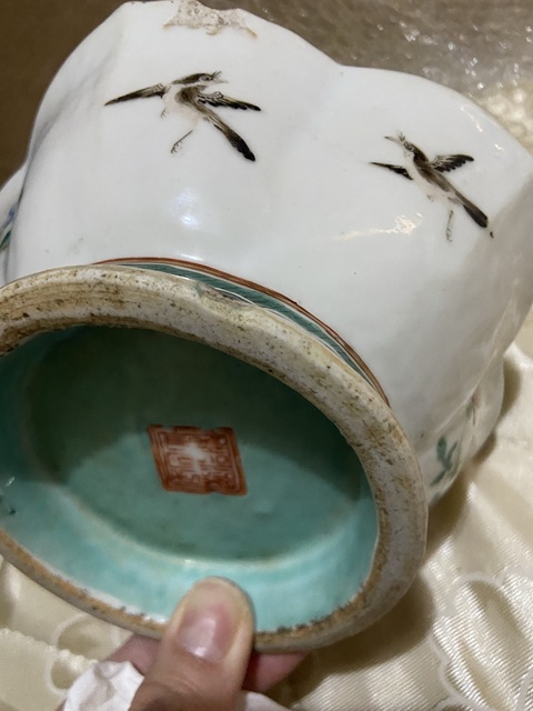 古玩陶瓷粉彩花鳥紋貢碗真品鑒賞圖