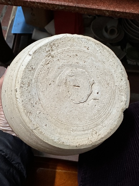 古玩陶瓷唐黃釉萬年罐真品鑒賞圖