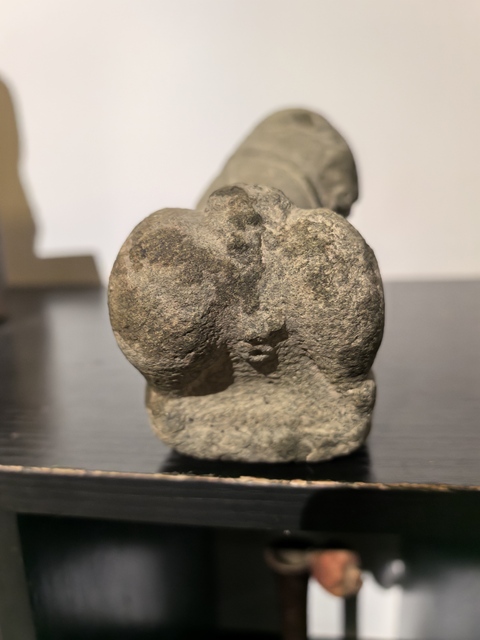 古玩雜項(xiàng)案頭獅真品鑒賞圖