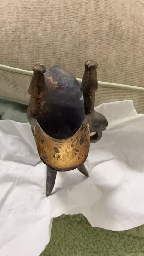 古玩銅器銅鎏金爵杯真品鑒賞圖
