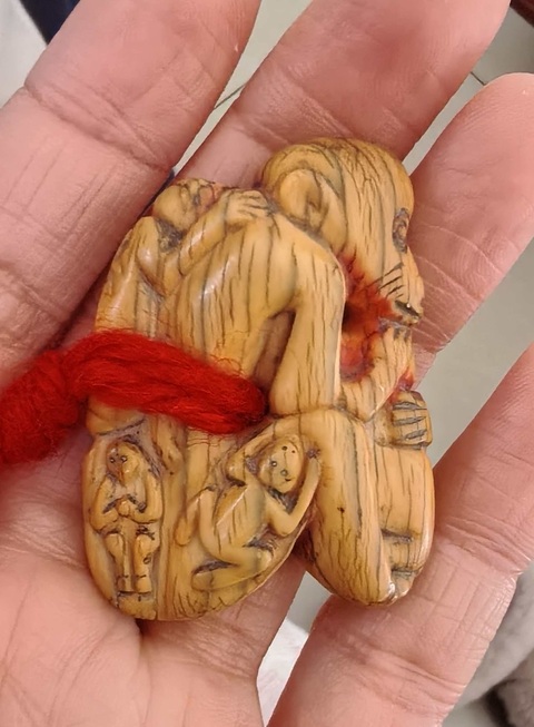 古玩雜項民間牙雕猴子掛件真品鑒賞圖