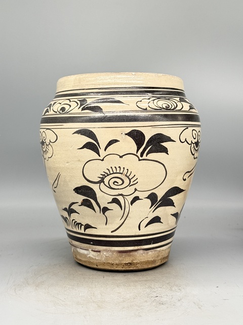 古玩陶瓷磁州窯黑彩花卉紋罐真品鑒賞圖