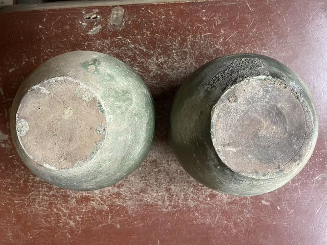 古玩陶瓷漢代·綠釉元寶罐一對(duì)拍賣(mài)，當(dāng)前價(jià)格0元