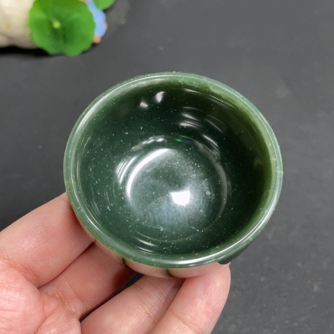 古玩玉器和田玉杯子真品鑒賞圖