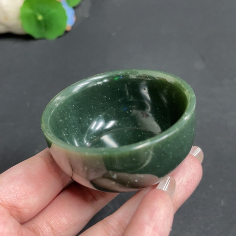 古玩玉器和田玉杯子真品鑒賞圖