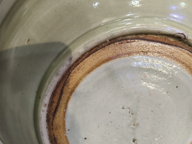 古玩陶瓷青釉刻花盤真品鑒賞圖