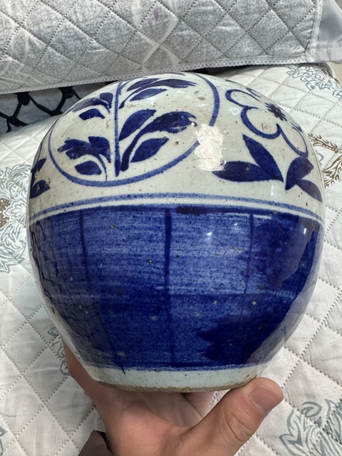 古玩陶瓷清晚期 青花花卉紋西瓜罐真品鑒賞圖