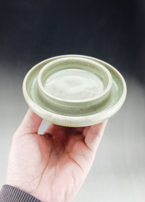 古玩陶瓷龍泉青瓷托盤真品鑒賞圖