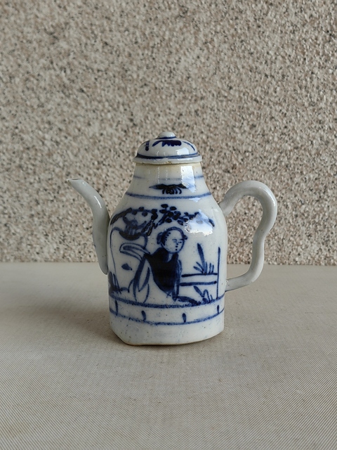 古玩陶瓷仕女紋青花執壺真品鑒賞圖