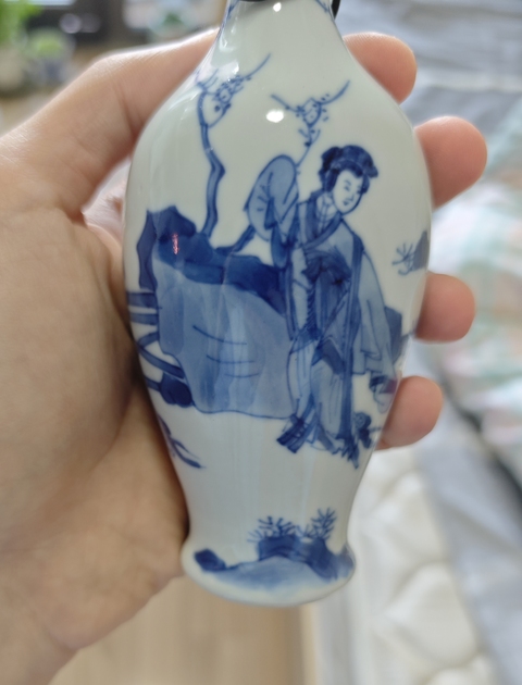 古玩陶瓷康熙青花瓶真品鑒賞圖