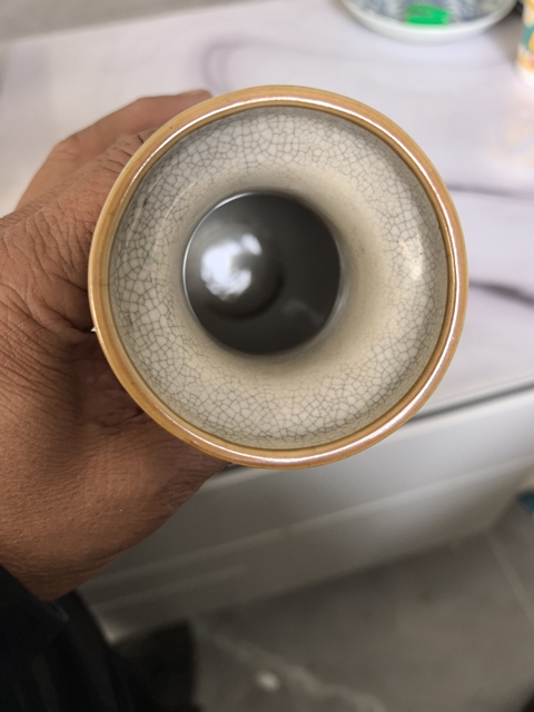 古玩陶瓷哥釉五彩刀馬人瓶真品鑒賞圖